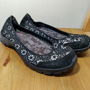 Sketchers Air Cooled Memory Foam Slip Ons size 10